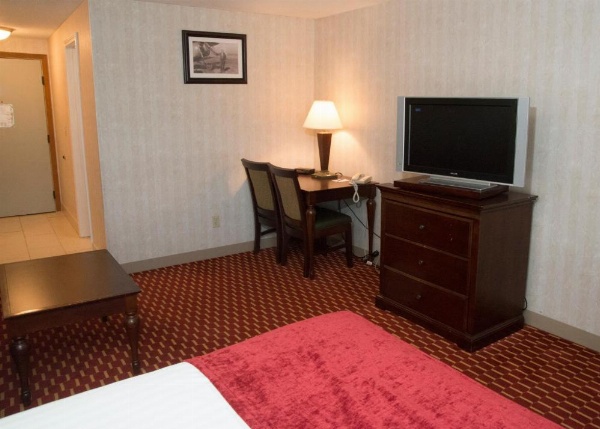 Hampton Falls Inn image 19